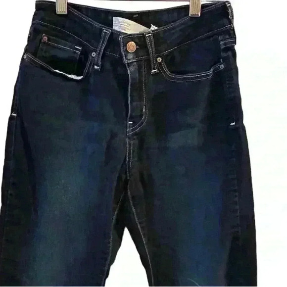Levi's Women's Mid Rise Skinny Jeans Size 27 Dark Wash Blue Denim - Picture 8 of 10